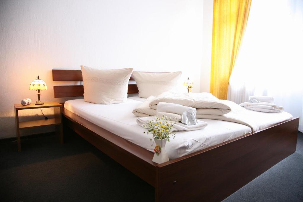 Pension Bolgerini Inn Berlin Exterior foto
